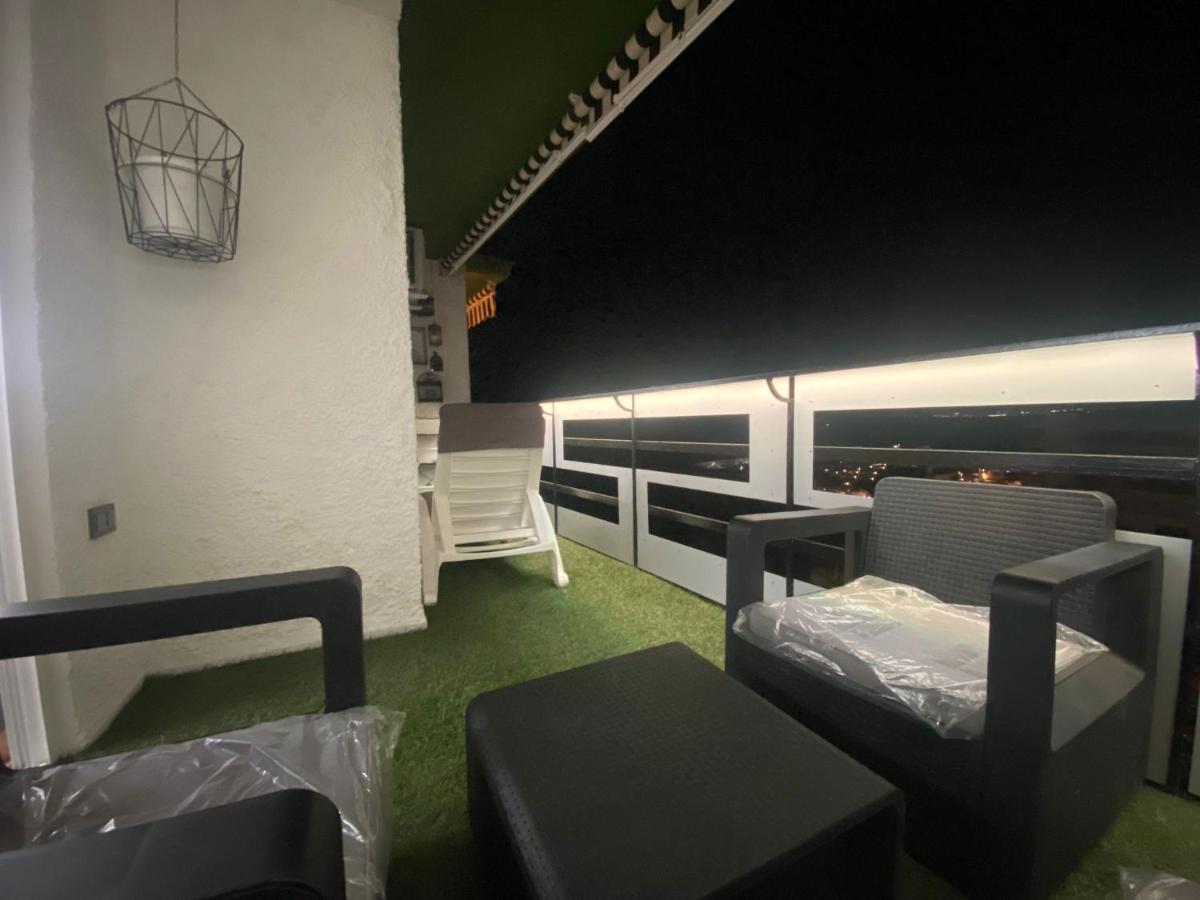 Апартаменти La Mar De Venus - Luxury Views In Puerto Deportivo Марбелья Екстер'єр фото