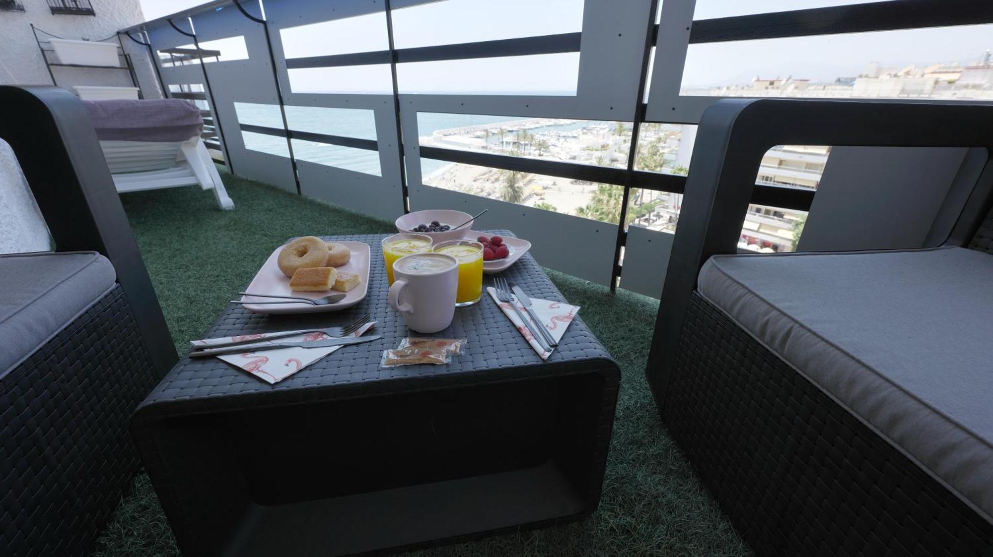 Апартаменти La Mar De Venus - Luxury Views In Puerto Deportivo Марбелья Екстер'єр фото
